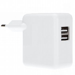 מתאם / מטען USB לבית + 2 יציאות USB מבית Camelion (מתח יציאה 2.1A) מתאם / מטען USB לבית + 2 יציאות USB מבית Camelion (מתח יציאה 2.1A)
