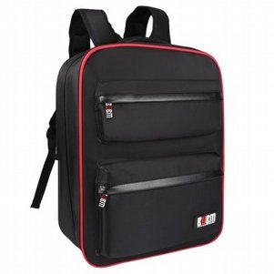 תיק גב מדגם Backpack Travel Console מבית BUBM לקונסולת משחק Sony PlayStation 4 תיק גב מדגם Backpack Travel Console מבית BUBM לקונסולת משחק Sony PlayStation 4