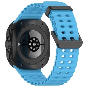 רצועת סיליקון מדגם Ocean Hole Dual Buckle Silicone Band מבית LaTera (צבע Sky Blue) לשעון חכם מדגם Samsung Galaxy Watch Ultra / Watch Ultra 2025 רצועת סיליקון מדגם Ocean Hole Dual Buckle Silicone Band מבית LaTera (צבע Sky Blue) לשעון חכם מדגם Samsung Galaxy Watch Ultra / Watch Ultra 2025