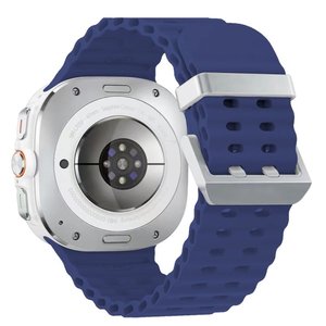 רצועת סיליקון מדגם Ocean Hole Dual Buckle Silicone Band מבית LaTera (צבע Blue/Silver) לשעון חכם מדגם Samsung Galaxy Watch Ultra / Watch Ultra 2025 רצועת סיליקון מדגם Ocean Hole Dual Buckle Silicone Band מבית LaTera (צבע Blue/Silver) לשעון חכם מדגם Samsung Galaxy Watch Ultra / Watch Ultra 2025