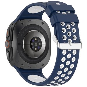 רצועת סיליקון מדגם Holes Silicone Band מבית LaTera (צבע Blue/White) לשעון חכם מדגם Samsung Galaxy Watch Ultra / Watch Ultra 2025 רצועת סיליקון מדגם Holes Silicone Band מבית LaTera (צבע Blue/White) לשעון חכם מדגם Samsung Galaxy Watch Ultra / Watch Ultra 2025