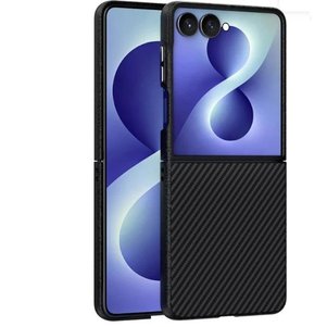 נרתיק קשיח מדגם Carbon Fiber Texture Case מבית LaTera לטלפון סלולרי מדגם: Samsung Galaxy Z Flip 8 נרתיק קשיח מדגם Carbon Fiber Texture Case מבית LaTera לטלפון סלולרי מדגם: Samsung Galaxy Z Flip 8